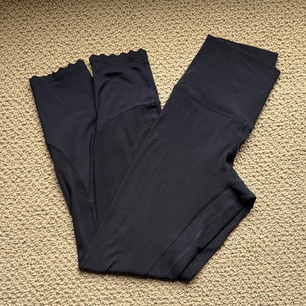 Lululemon Align Scallop 25” size 4